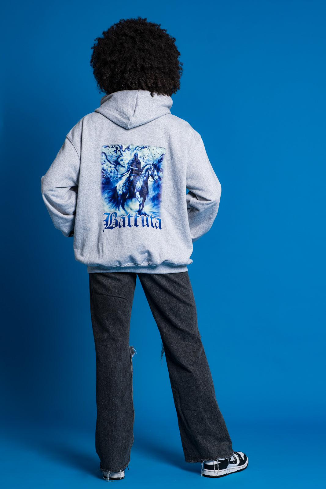 New Collection
BATTUTA HOODIE GREY